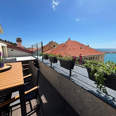 Doria House * Imperia